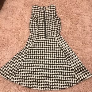 MICHAEL KORS HOUNDSTOOTH ZIP-FRONT A-LINE DRESS
